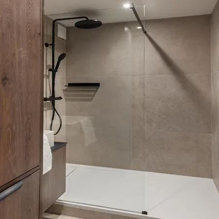 Apartman Appartement Moderne A Val Thorens, Pieds Des Pistes - Fr-1-640-22